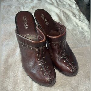 Y2K Michael Kors Brown Studded Leather Clogs Size 9